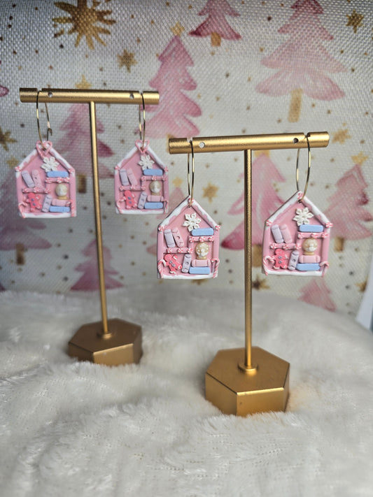 Sugarplum shelves