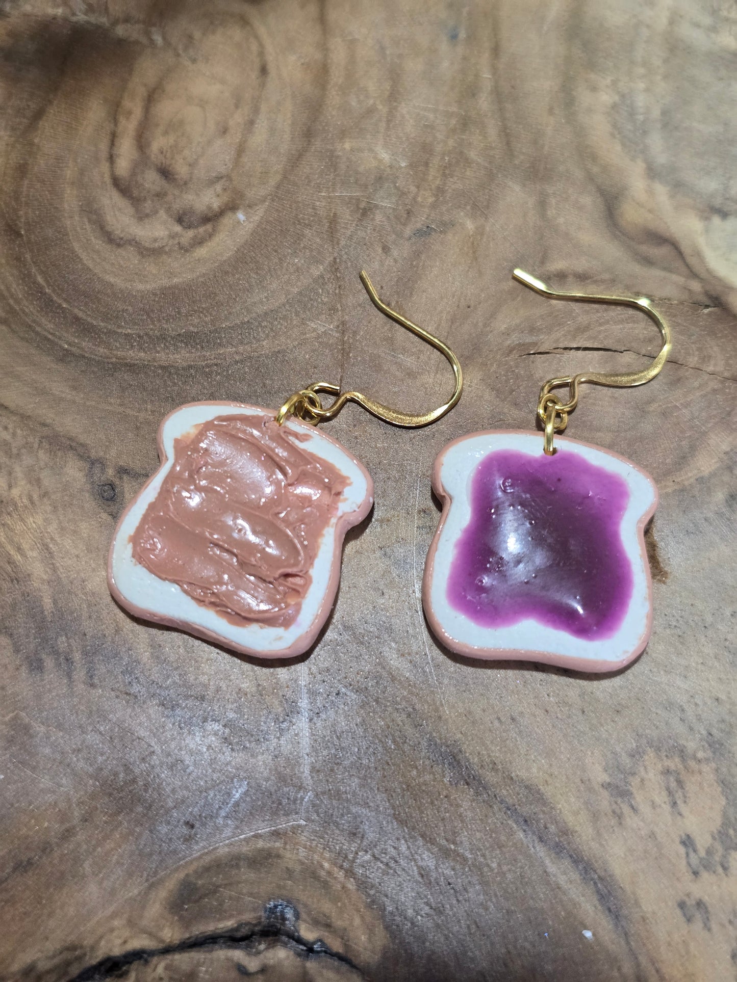 It's Peanut Butter Jelly Time 🥜 🍇